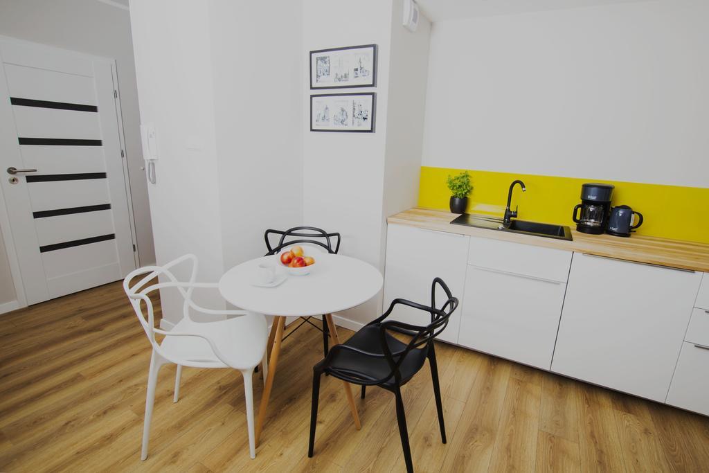 Holidays Home Apartamenty Chmielna 그단스크 외부 사진