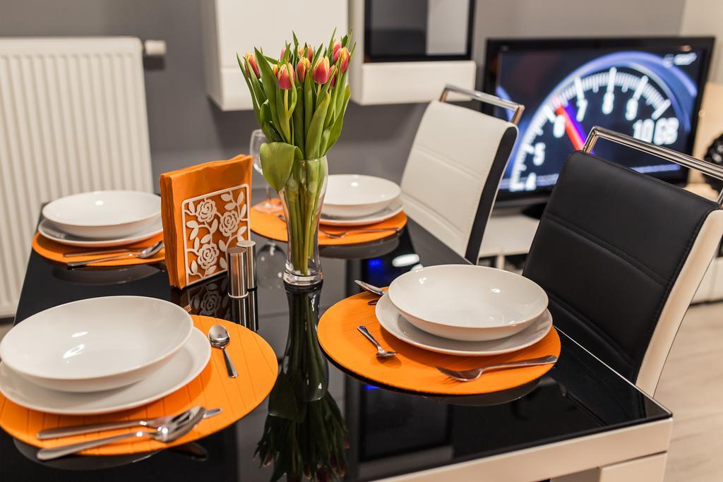 Holidays Home Apartamenty Chmielna 그단스크 외부 사진