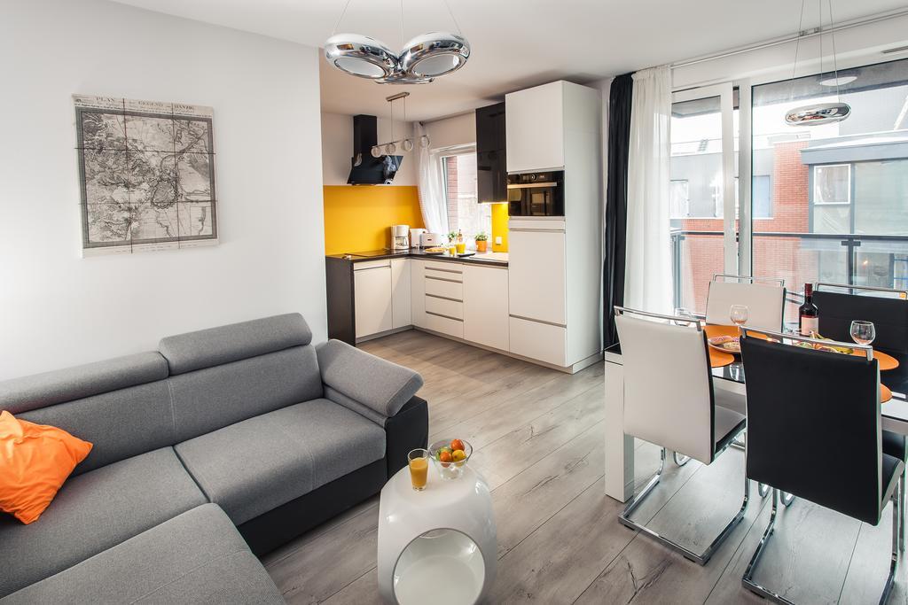 Holidays Home Apartamenty Chmielna 그단스크 외부 사진